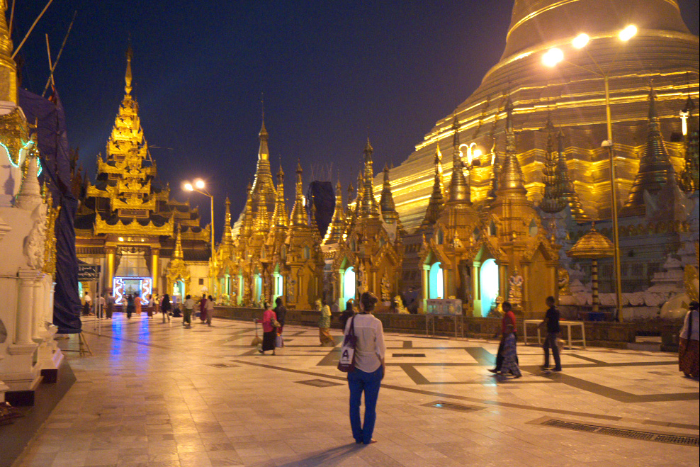 Schwedagon Pagode: Die Jäger des verlorenen Schmatzes in Yangon
