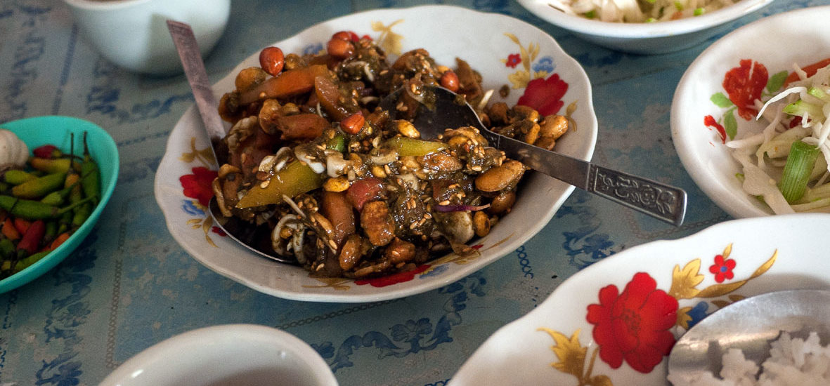 Teeblattsalat - eine burmesische Spezialität
