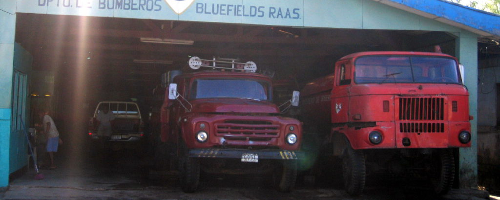 Alte DDR-Busse in Nicaragua