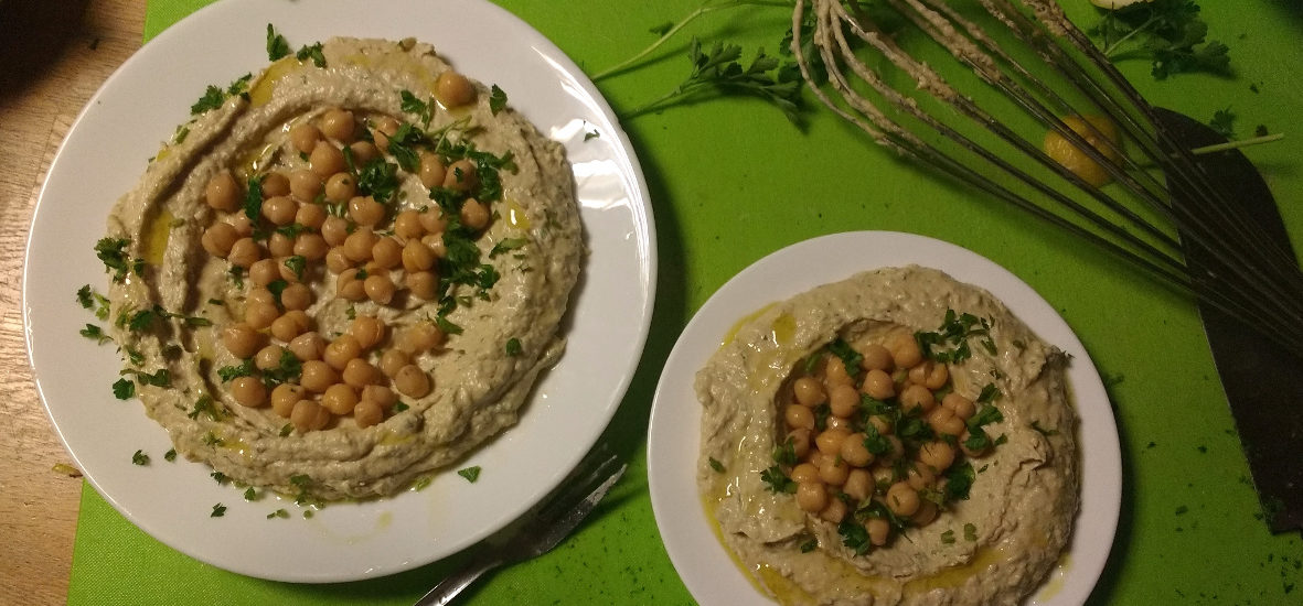 Hummus nach israelischem Original-Rezept: Ich verrate euch, was ich beim Workshop in Jerusalem gelernt habe (#Fernwehkochen)
