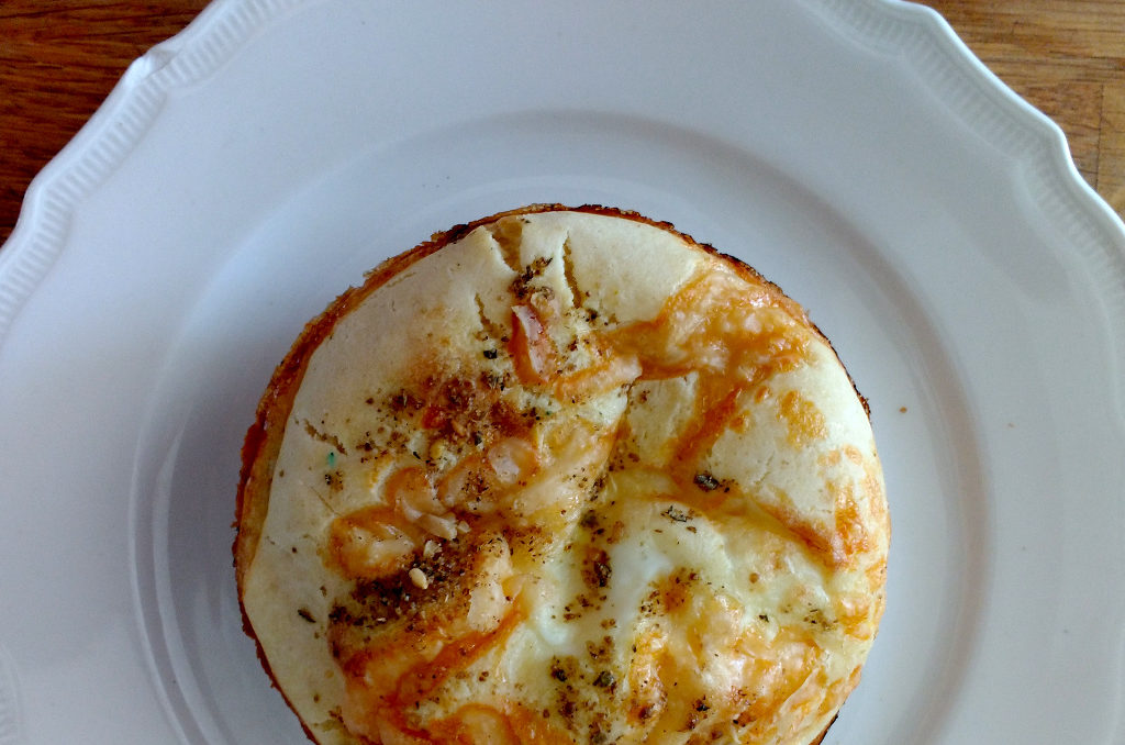 So werden Gyeran Bbang (koreanische Eierbrötchen) gemacht