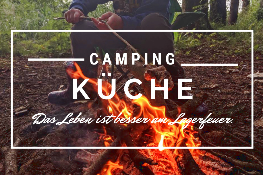 titel_Campingküche Lagerfeuer Räuchern Backen Kochen CANVA (c) www.jaegerdesverlorenenschmatzes.de