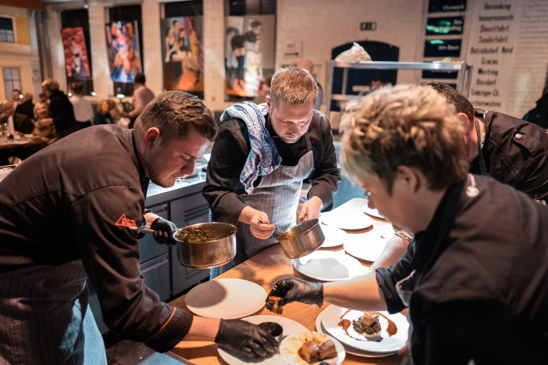 Pop Up 2025: Zum Überraschungs-Dinner ins unterschätzte Magdeburg